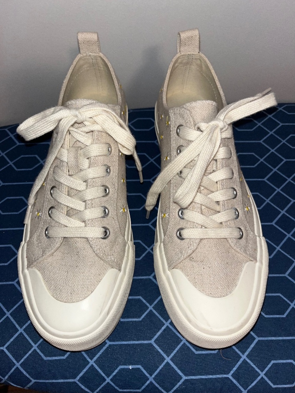 Hey Girl by Corkys Platform Chunky Sole Sneakers  - Cream  White Daisies